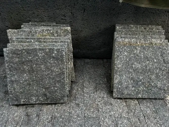 Lote de Pedras Miracema serrada