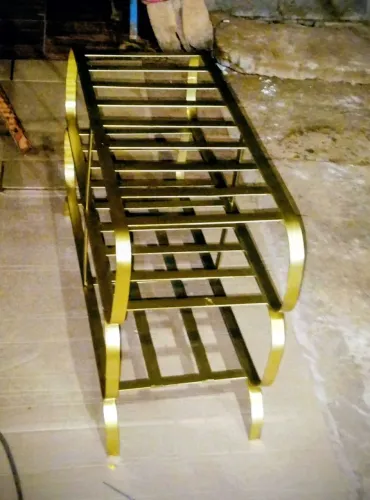 Fabricamos móveis em metal sob encomenda