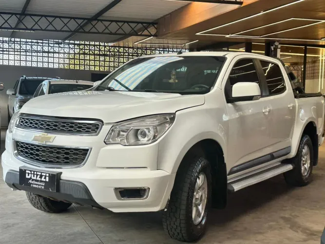 Chevrolet S10 Pick-up LTZ 2.8 TDI 4X2 CD Dies. MEC 2013