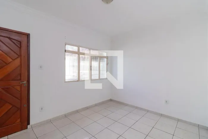 Casa à Venda - Vila Ré, 1 Quarto, 100 m2
