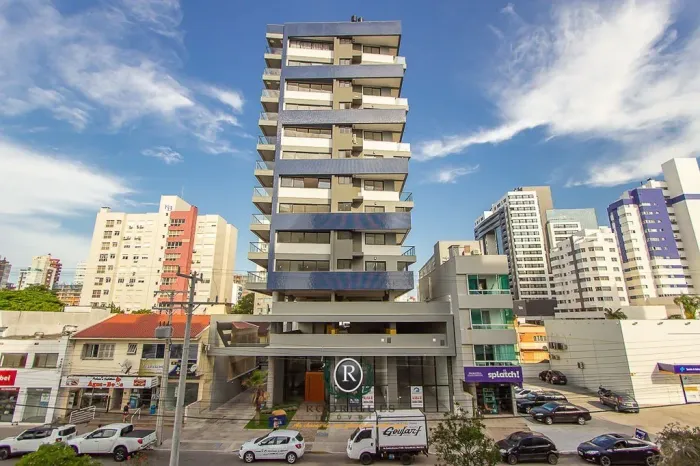 Apartamento venda Centro Torres RS mobiliado