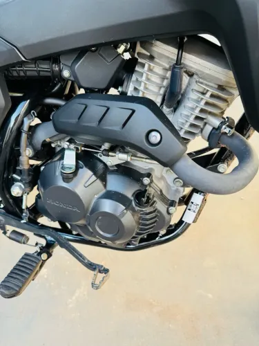 Honda XRE 190 2026, praticamente nova.