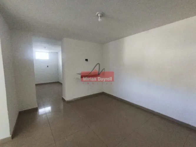 (67915) para aluguel - Casa comercial com 5 quartos, 3 vagas, no Cachoeirinha