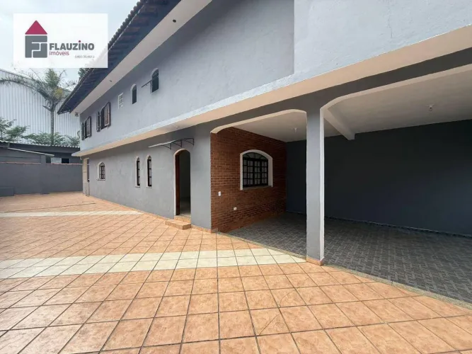 Sobrado com 3 dormitórios para alugar, 250 m² por R$ 5.000,00/mês - Vila Prel - São Paulo/