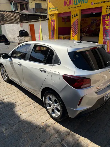 Chevrolet Onix Hatch Premier 1.0 12V TB Flex Aut. 4P 2020