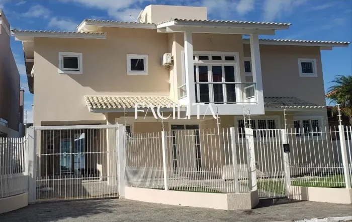 Casa com 5 quartos no bairro Lagoa da Conceição, Florianópolis.