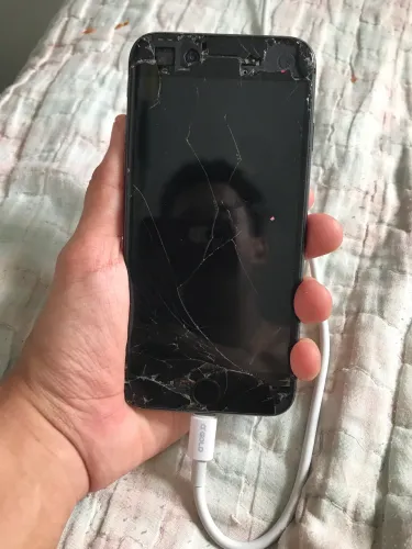 vendo iphone 8 para retirada de peças 