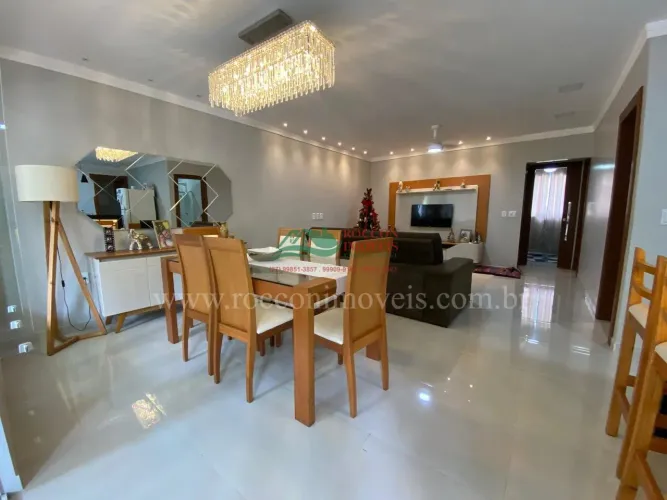 CASA A VENDA EM DOMINGOS MARTINS ES