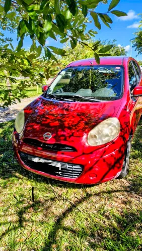 Nissan March SV 1.6 16V Flex Fuel 2013