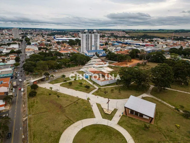 Apartamento para aluguel, 3 quartos, 1 suíte, 4 vagas, Edifício Terra Barth - Itapetininga