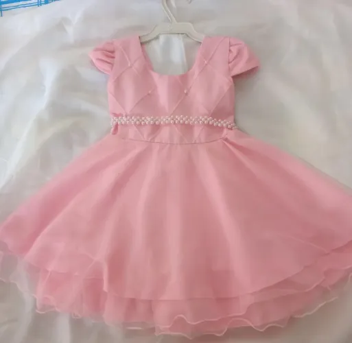 2 Vestidos de festa / Bebê