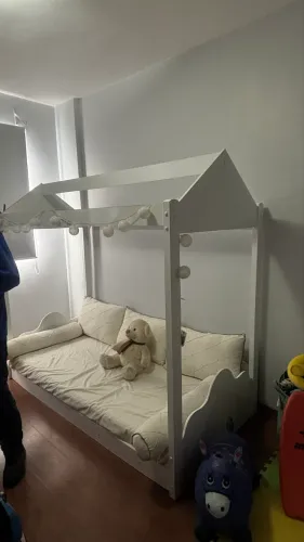 Cama