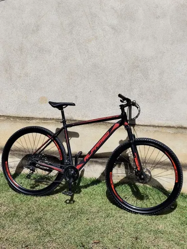 Bicicleta aro 29 quadro 21