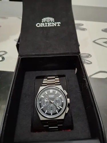 Orient Solartech Cronógrafo.