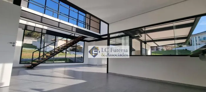 Casa em Condomínio em Reserva Vale Verde