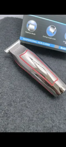 MÁQUINA DE ACABAMENTO KEMEI KM-032 SEM FIO. * NOVA *