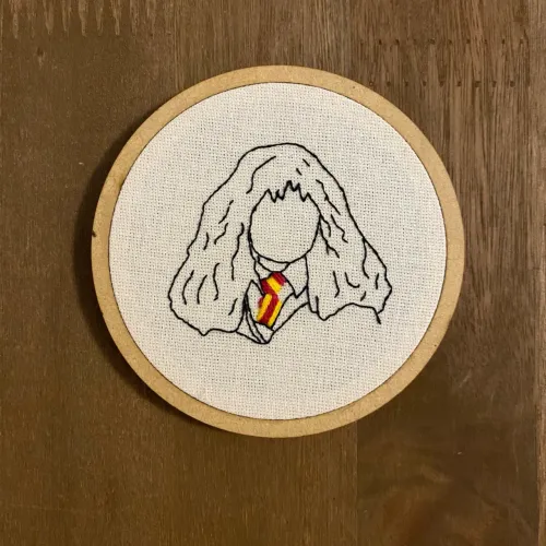 Bordado em bastidor Hermione Granger 10cm