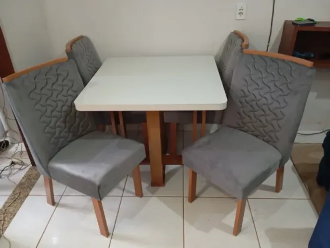 mesa de jantar 100% MDF Laguna 4 cadeiras 90 x 90