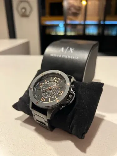 Relógio Armani masculino - usado poucas vezes