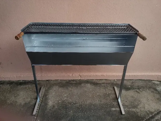 Churrasqueira Para Espetinho >Obs: Leia a descrição