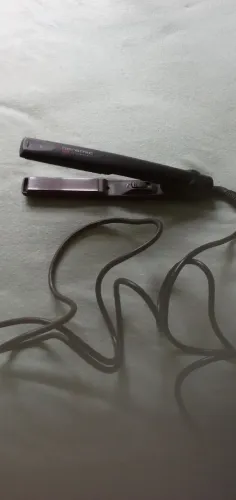 Prancha de cabelo ceramic - pouco usada