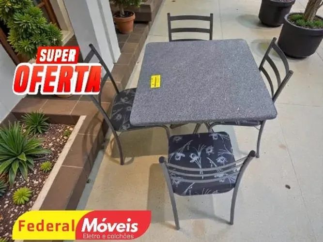 Mesa de Jantar em Ferro 1.20x75m c/ 4 cadeiras (NOS CHAME NO WHATSAPP)