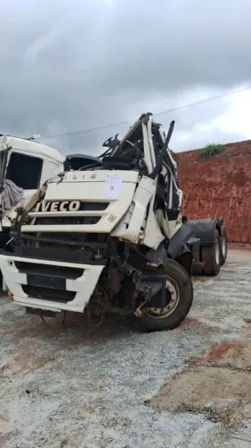 Sucata Iveco Stralis HD 570 Toco, disponível para peças