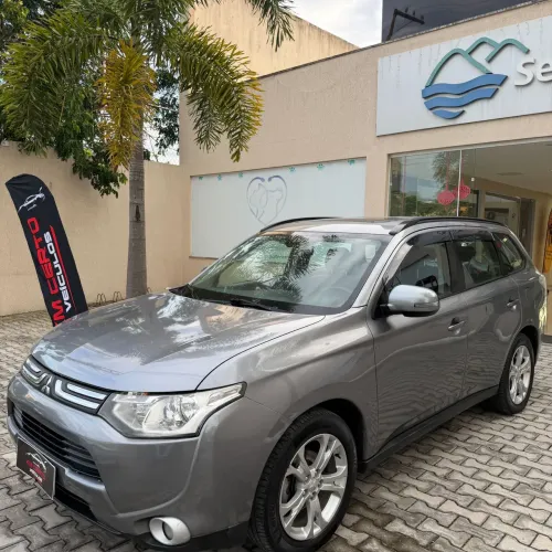 Mitsubishi Outlander 2.0 16V 160cv Aut. 2015