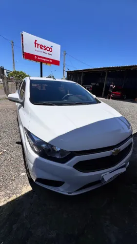 Chevrolet Onix Hatch LT 1.0 8V Flex Mec. 4P 2017