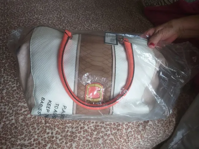 Bolsa de Ombro Guess