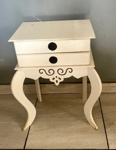 Criado mudo 2 Gavetas