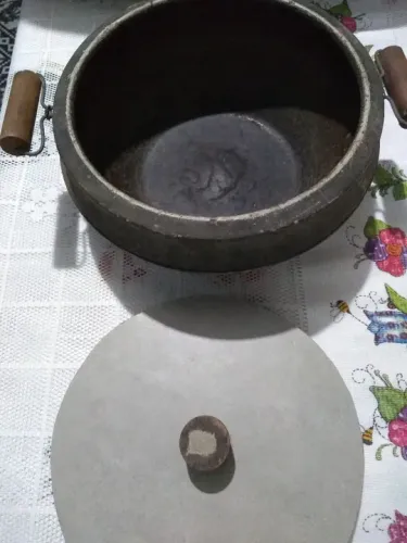 Panela de pedra