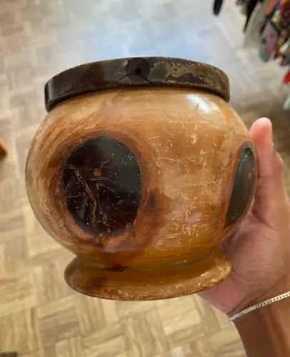 Vaso Decorativo de Madeira e Coco 