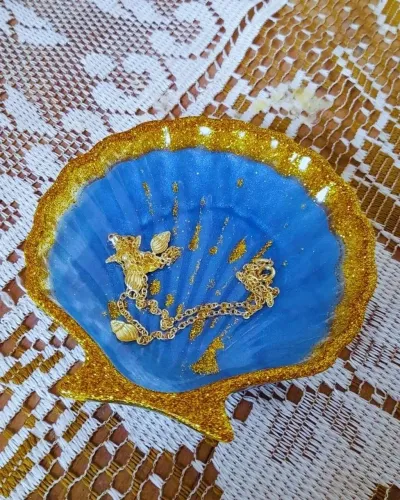 Porta Joias Concha em resina
