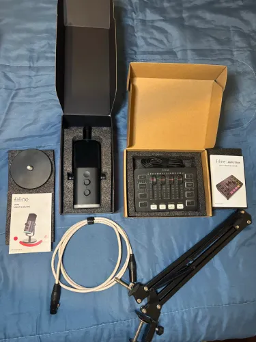 Fifine AM8 + SC3 | Kit Profissional Completo