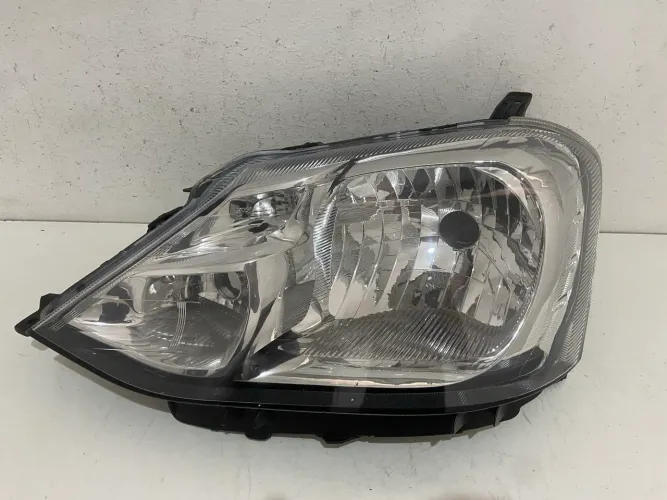 Farol Toyota Etios 2013 Á 2020 Lado Esquerdo Original Cromado