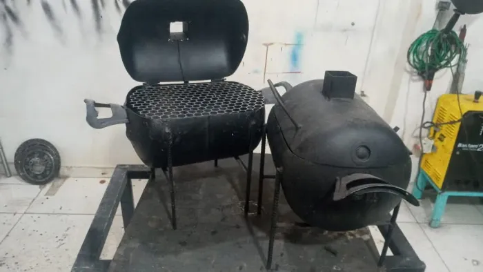 Vendo CHURRASQUEIRA À BAFO em Excelente Estado