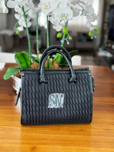 Bolsa de mão preta matelassê Steve Madden