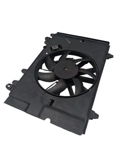 Defletor Radiador Motor Ventoinha Nissan Livina 1.8 2012 13