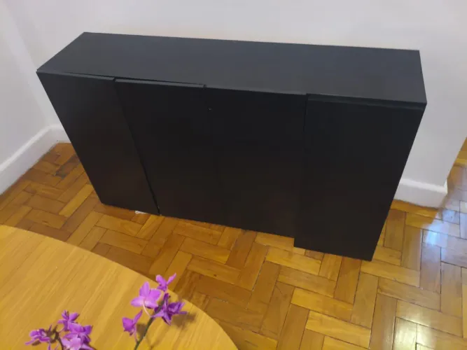 Buffet preto 