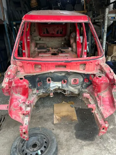 Caixote Painel Traseiro Mini Frente Longarina Com Teto Kia Soul 2011