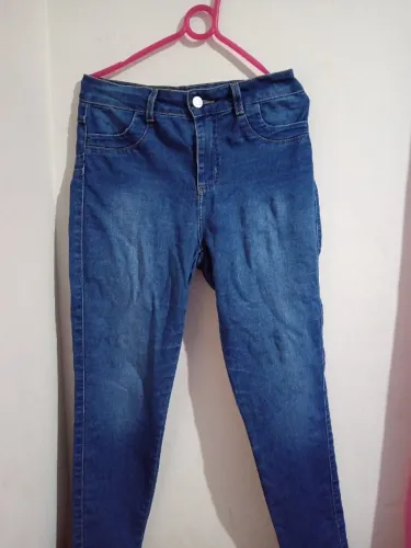 Calça jeans azul