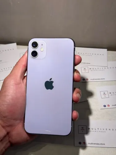 IPhone 11 Lilás em excelentes condições com garantia 64gb