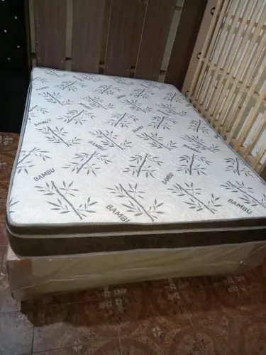 Cama Box Casal com Colchão em molas ensacadas