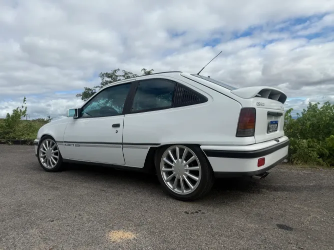 Chevrolet Kadett GSI / GS 2.0 1995