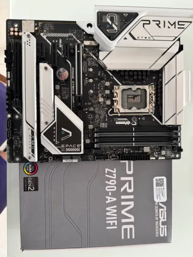 Kit mobo + memoria ddr5