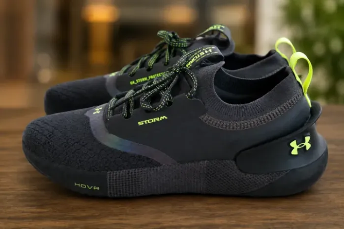 Tenis Under Armour Hovr Phantom 3s