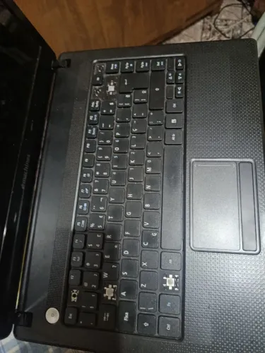 Vendo Notebook Acer Emachines d442
