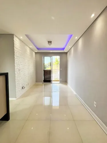 Apartamento para locação com 2 quartos, sacada, vaga e com moveis planejados em Lajeado Co
