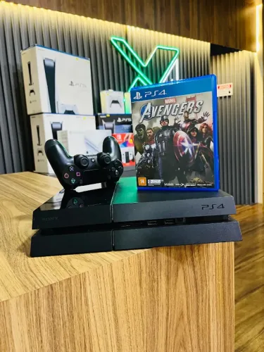 PlayStation 4 Fat / 1 controle + 1 Jogo brinde 